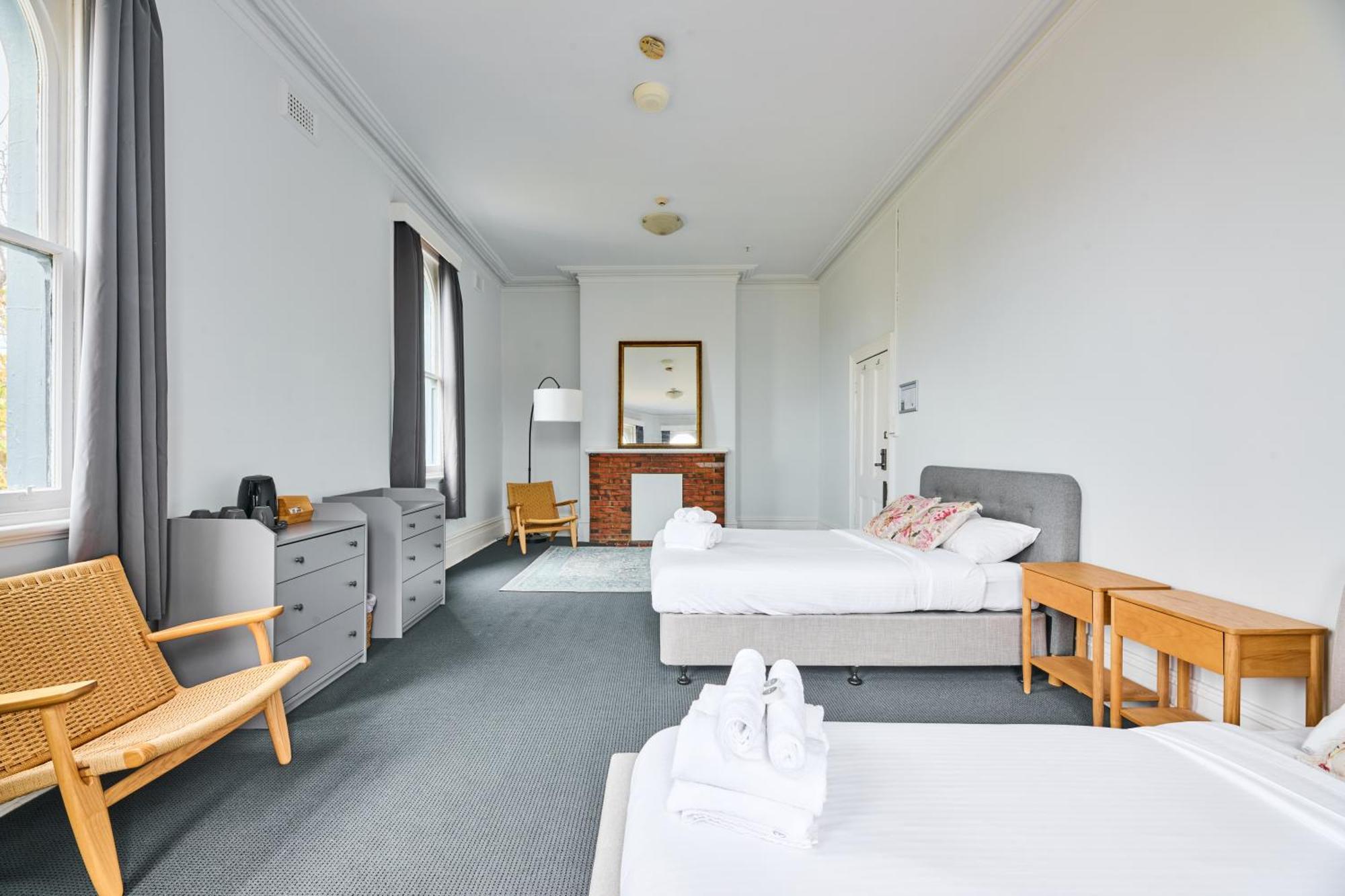 College Lawn Hotel ملبورن المظهر الخارجي الصورة