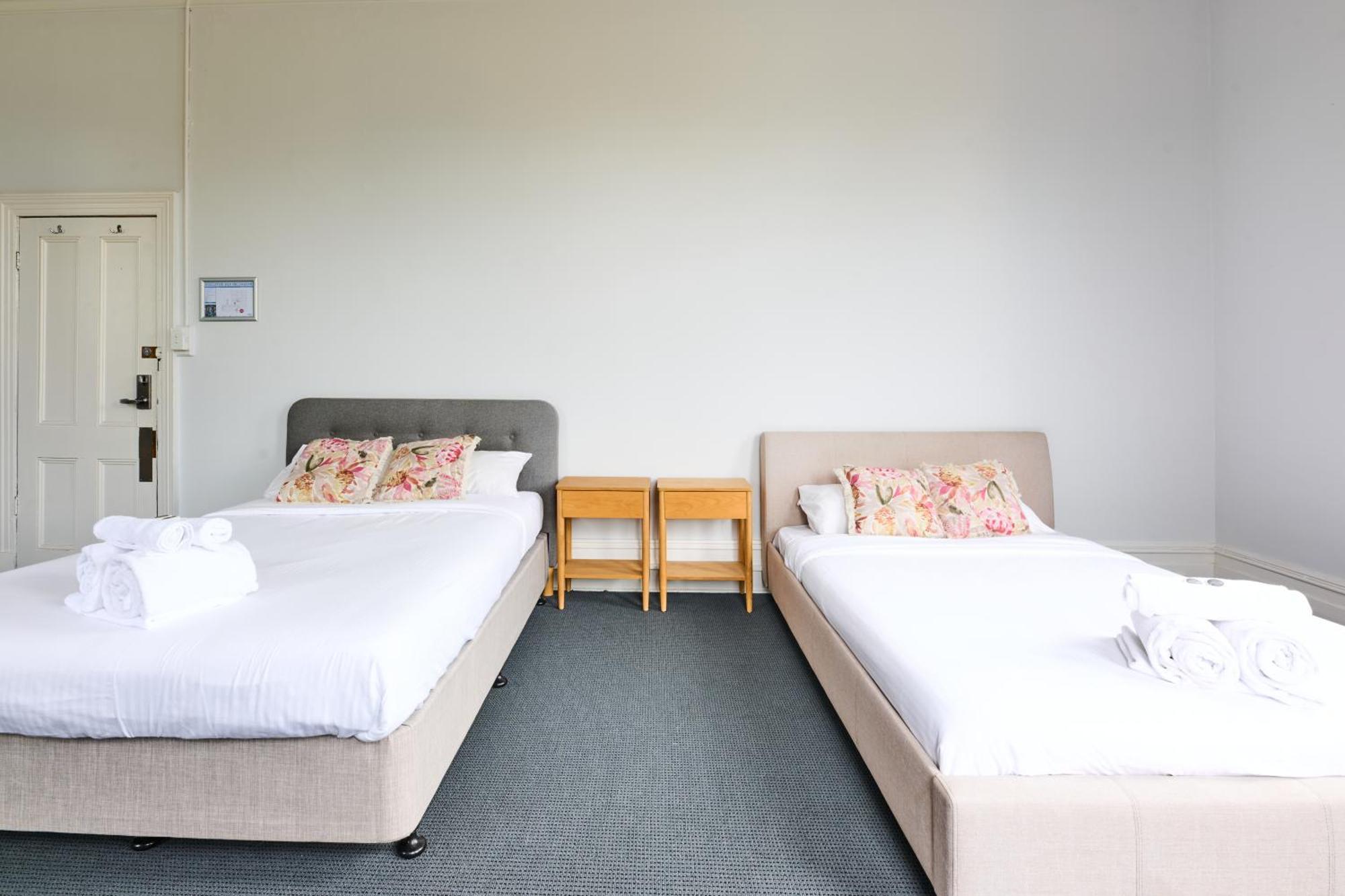 College Lawn Hotel ملبورن المظهر الخارجي الصورة